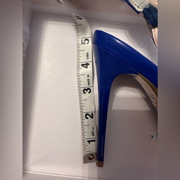 Signature By Olivia Miller Blue Heels             Shoes Sz 8 - Picture 5 of 6